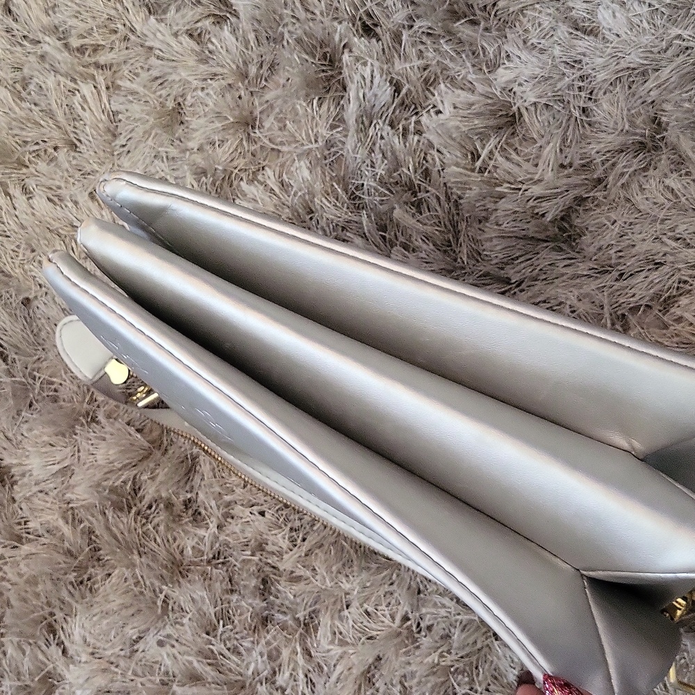 Damaged Bundle Black and Gray Bag - Picture 7 of 11